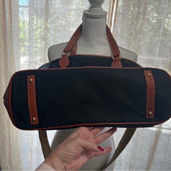 Dooney & Bourke large tote - Picture 3 of 16